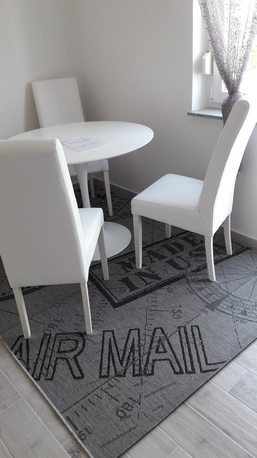 Apartments Renjak Sukošan Екстериор снимка