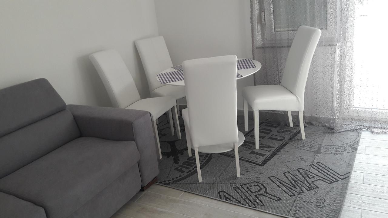 Apartments Renjak Sukošan Екстериор снимка