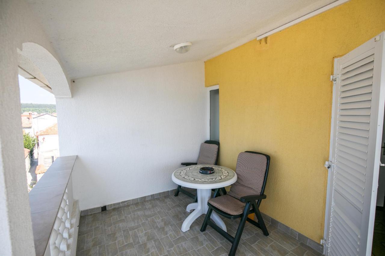 Apartments Renjak Sukošan Екстериор снимка